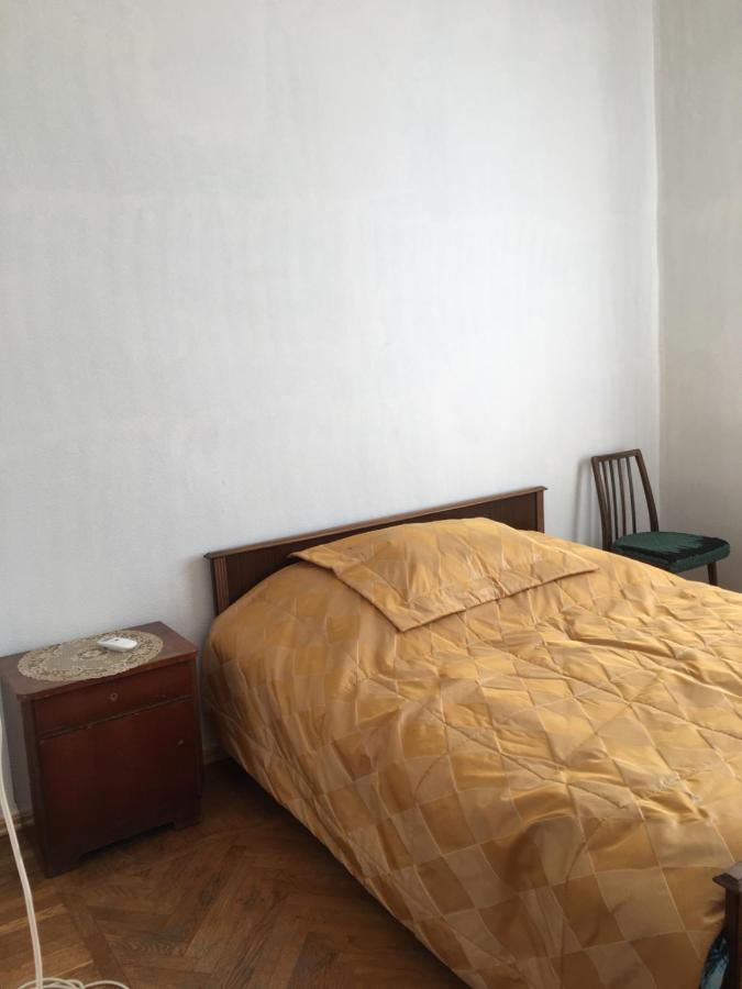 Hôtel Private house à Soukhoumi Extérieur photo